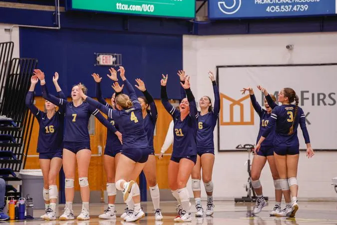 Bronchos Picked Fifth in MIAA Volleyball Poll
