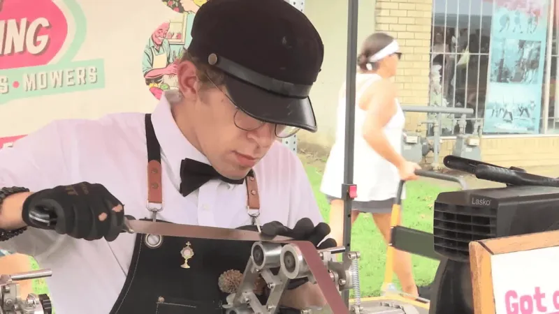 Tulsa knife sharpener turns teenage fundraiser into full-time business