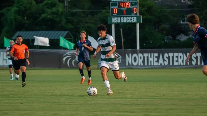 RiverHawks Fall to Missouri S&T Despite Dominant Offensive Pressure