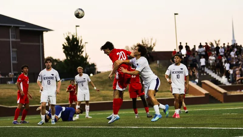 No. 6 Men's Soccer Blanks Bearcats in 1-0 Season Opener