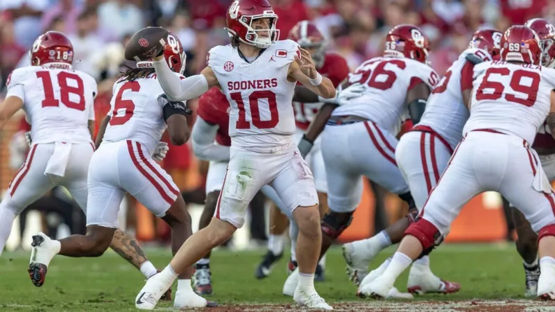 OU, OSU players named to 'Top 100 players in college football' list