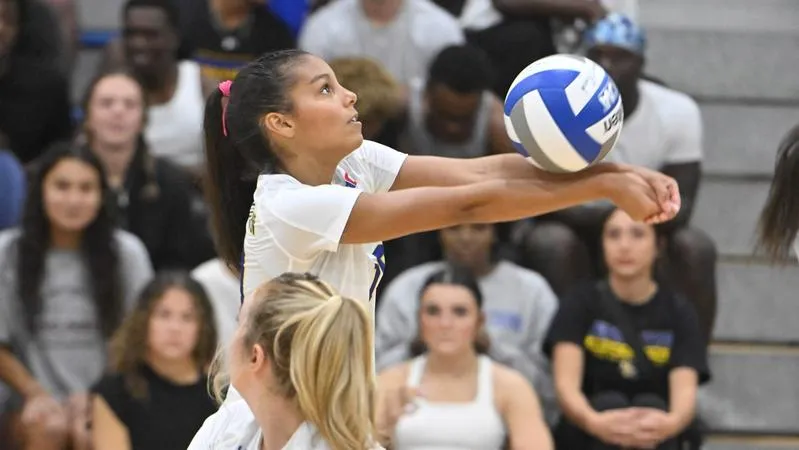 SE Volleyball Splits Day Two at the Southern Invite