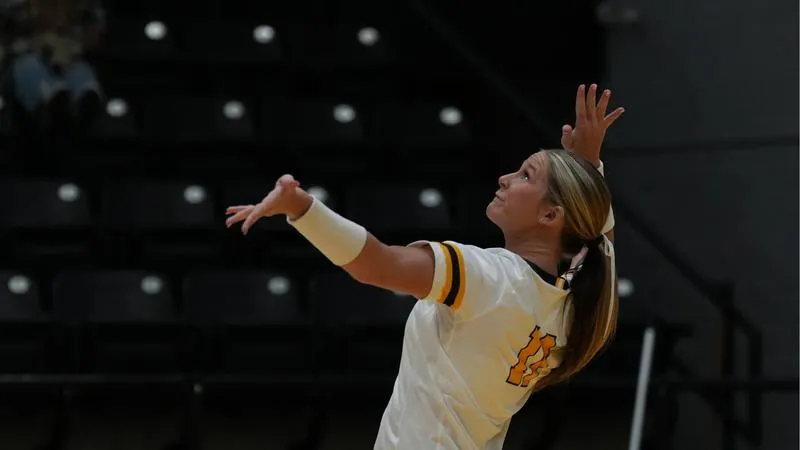Volleyball Falls to Augustana on Last Day of Bettye Wallace Classic