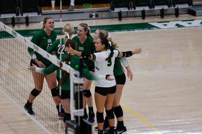 Bison Take Down Second-Straight Ranked Opponent, Sweep #15 UCO