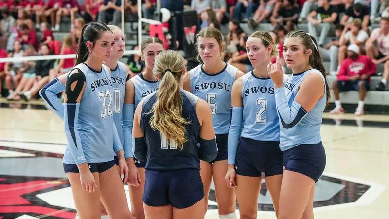 Bulldogs Fall to Missouri Southern in Three Sets