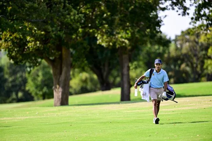 Bronchos Picked First In Men's Golf Poll