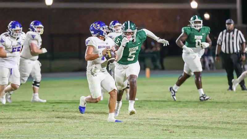 Bison Whoop Southern Arkansas, 38-20