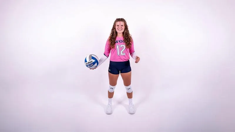 Dawgs Dominate Final Match of Gorilla Classic