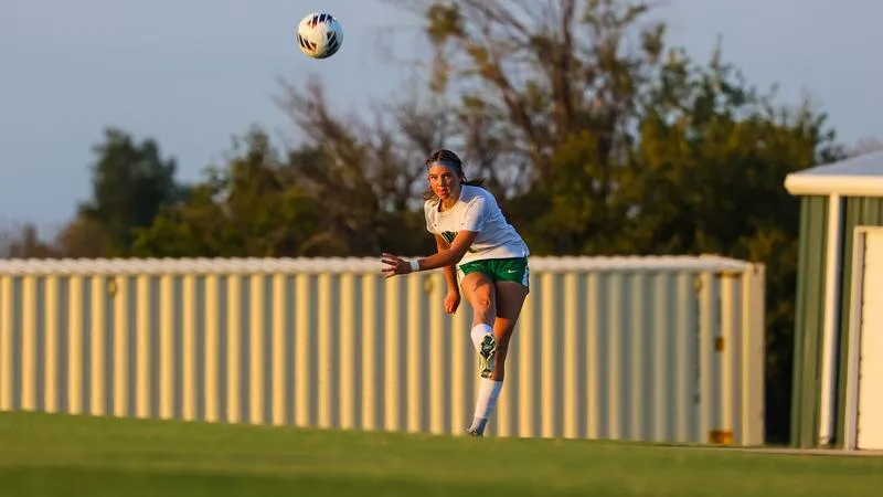 Bronchos Break Bison's Heart with Last-Second Goal