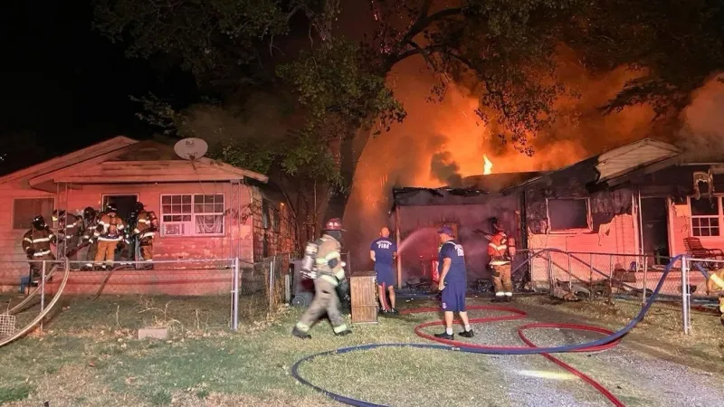 Firefighters respond to overnight house fire in Bartlesville