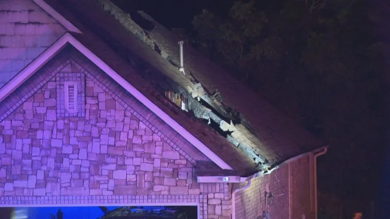 Oklahoma City firefighters battle early morning house fire near NE 50th and Kelly