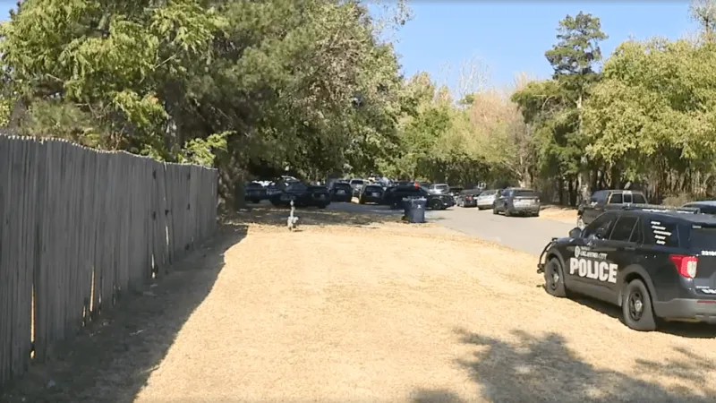 Barricaded suspect draws police response near NW 44th Street and Portland