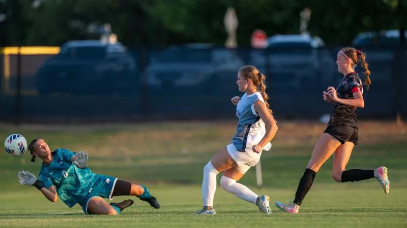 Bronchos Blank SNU In Dominant Home Win
