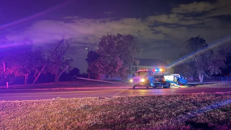 Police: DUI crash leads to small grass fire in Oklahoma City