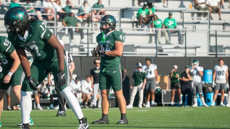 No. 13/18 RiverHawks Set to Face Truman on Saturday