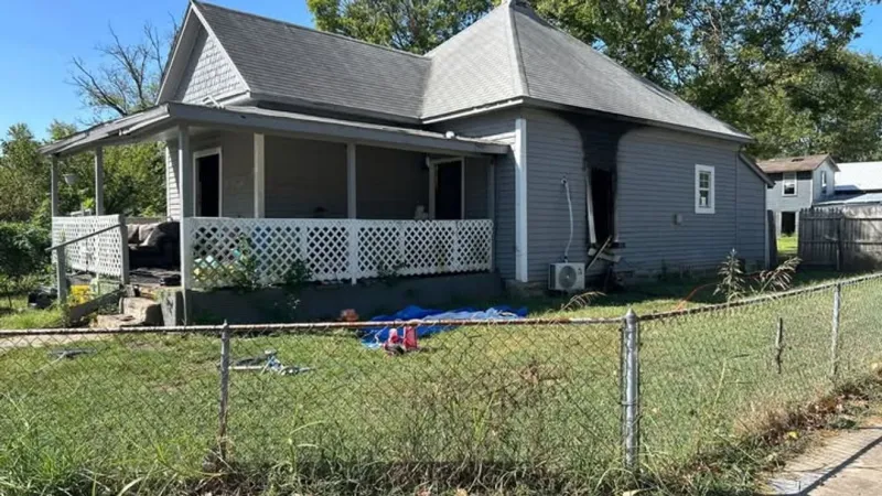 5 people, including 4 children, killed in Independence house fire