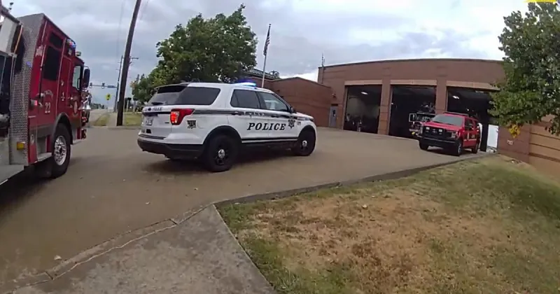 3-year-old reportedly shoots himself with stolen gun, Tulsa Police say