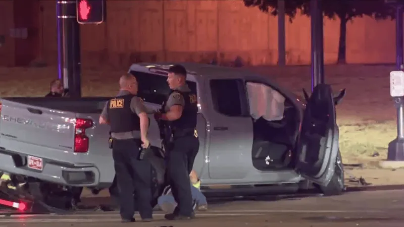 Stolen vehicle pursuit ends in crash early Tuesday morning in Oklahoma City