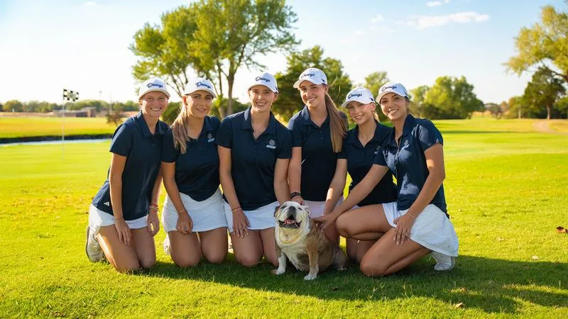 Lady Dawgs Finish Sixth at NSU Women's Classic