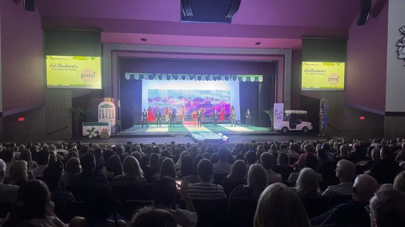 Jenks Pom brings Beverly Hills theme to annual fashion show