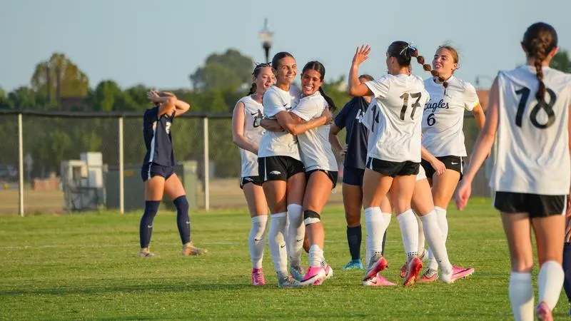 Munson's Goal, Wooten's Clean Sheet, Earn Eagles First Conference Win