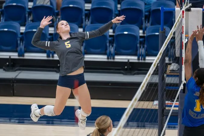 UCO Falls 3-0 At Missouri Western