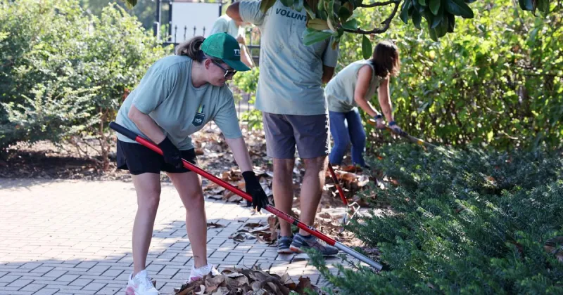 United Way Day of Caring volunteers tackle Woodward Park projects