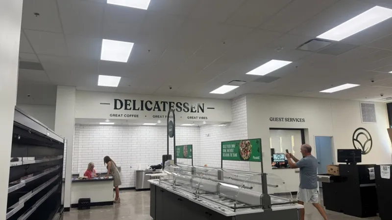 Oasis Fresh Market opens downtown Tulsa grocery store