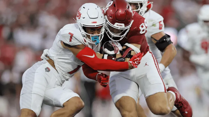 "It can't continue to happen," Venables talks OU performance ahead of Georgia