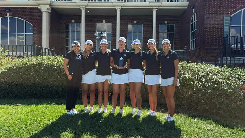 Lady Dawgs Capture Newman Invitational Behind Espinoza, Velilla One-Two Finish