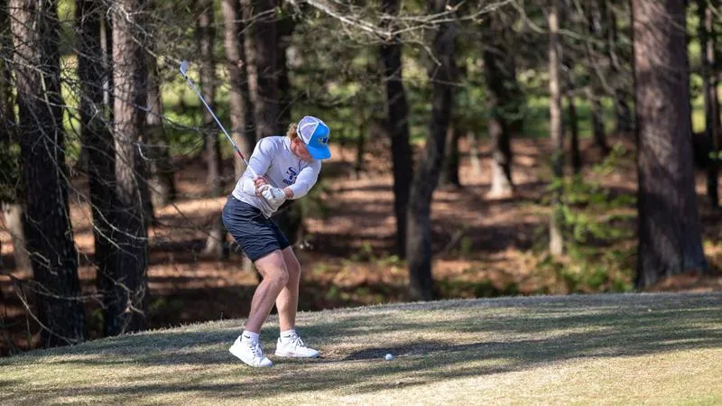 SE Places 11th at the NSU Men's Classic