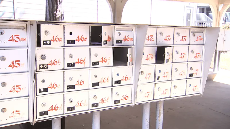 Broken mailboxes leave Tulsa apartment residents hunting for delivery answers