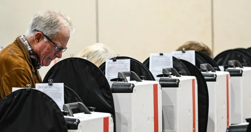 Closed primaries are a curse on our democracy | Froma Harrop