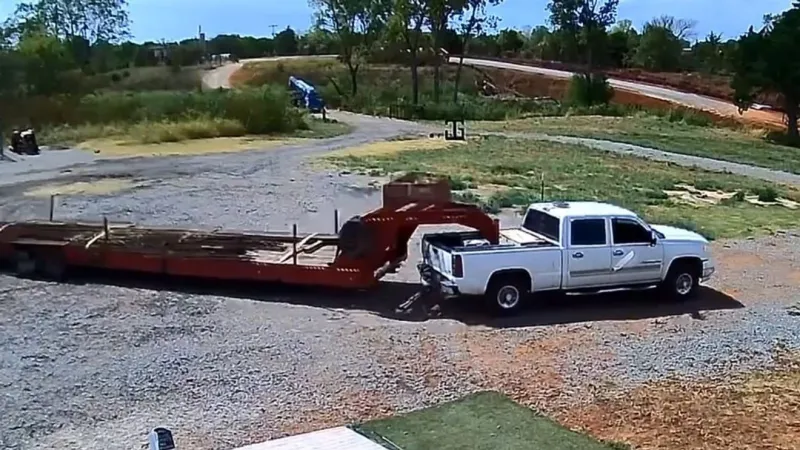 Moore police ask public for leads, anonymous tips in oilfield pipe theft probe