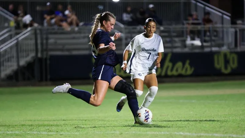 Hillcats Fall to Bronchos in Edmond on Friday Night