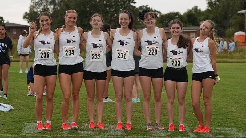 Latham, Kite Lead Eagles at Cowboy Jamboree