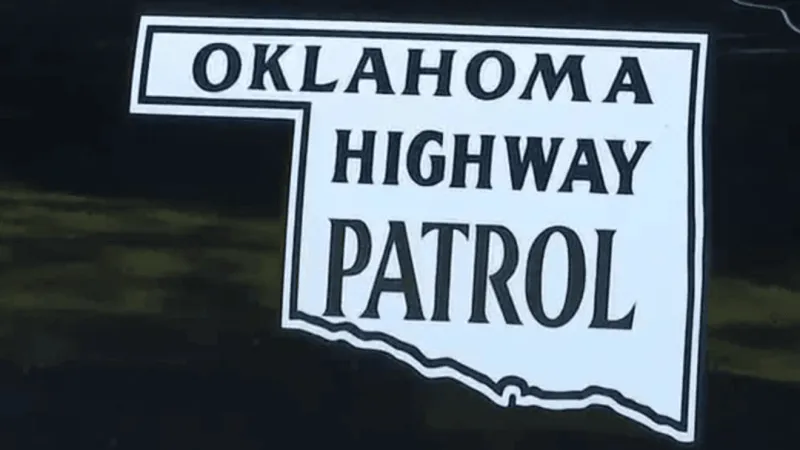 57-year-old man dead after Mayes County crash
