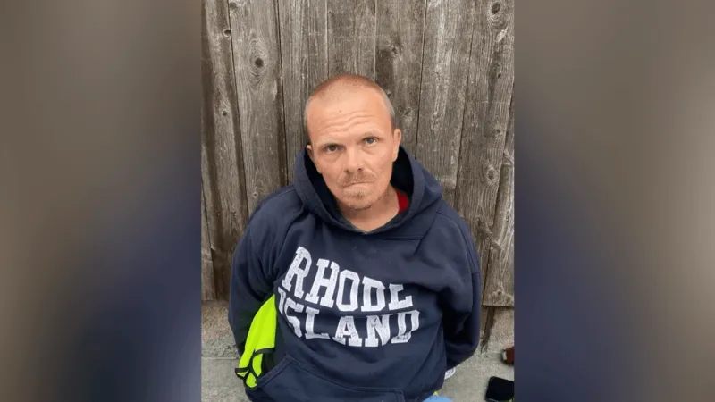 Oklahoma inmate who walked away from facility found in Rhode Island