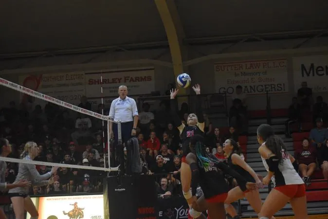 Rangers Fall in Four Set Battle at Newman