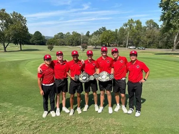 Men's Golf Secures Battle for the Belt Victory in Hot Springs