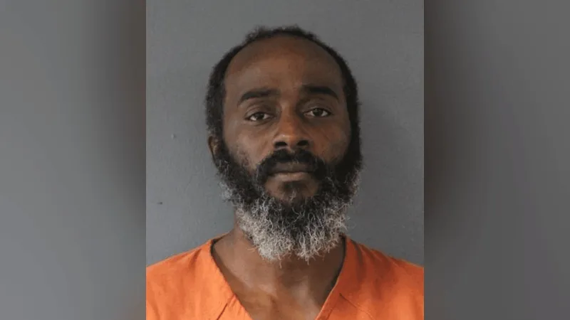 Convicted OKC murderer charged after alleged online threats to kill Gov. Kevin Stitt