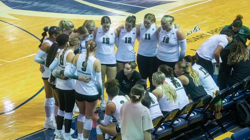 Volleyball Returns to The Nest for Matches Against Emporia, Pitt State