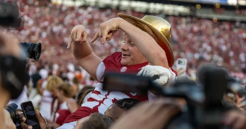 Tate Sandell wins Red River Rivalry for OU after rough 1st half