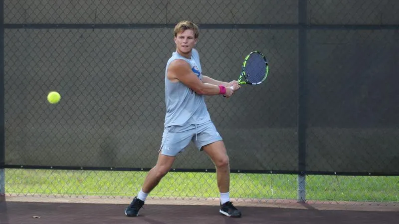 Cotter Paces Southeastern at Rumble by the River