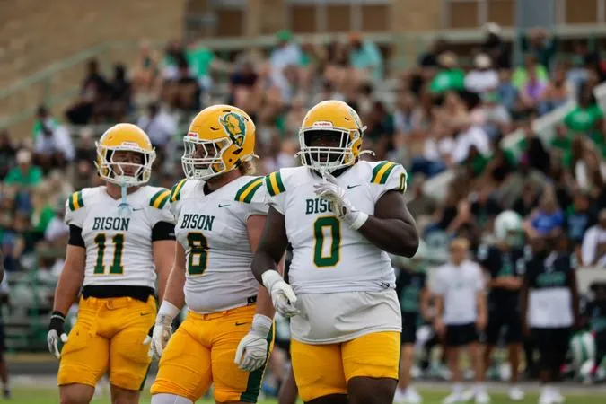 Football Looks to Keep Momentum Going Against (RV) East Central