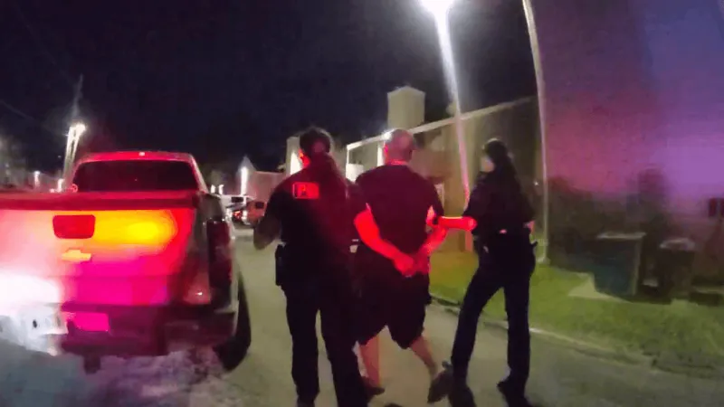 Open beer cans found in truck as suspect refuses sobriety tests, Tulsa police say