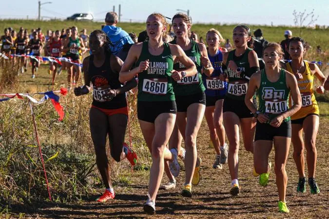 Women's Cross Country Takes 4th at DBU Old Glory Gallop
