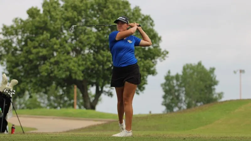 Storm Women Close Fall with 5th Place Finish