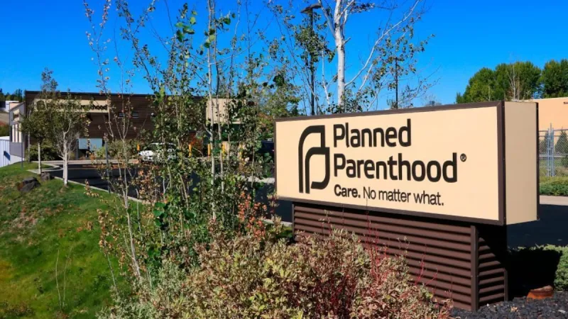 Abortion pills "just in case"? Planned Parenthood will offer them in two states