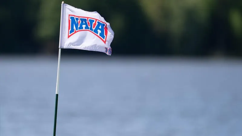 Women's Golf Season Ends in Michigan